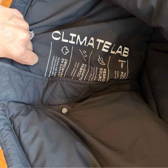 Aritzia Black Hooded Longline Puffer Coat - Picture 6 of 7